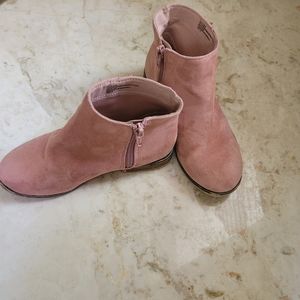 Cat and Jack, size 2 girls, boots, pink.